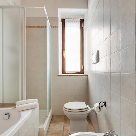 360 Degree View Over The Tuscan Hills Holiday home Buonconvento